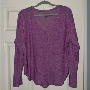 American Eagle Purple V-Neck Sweater